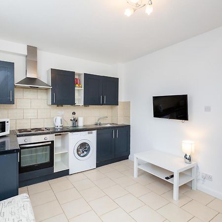 33 Stanley Road Villa Northampton Dış mekan fotoğraf