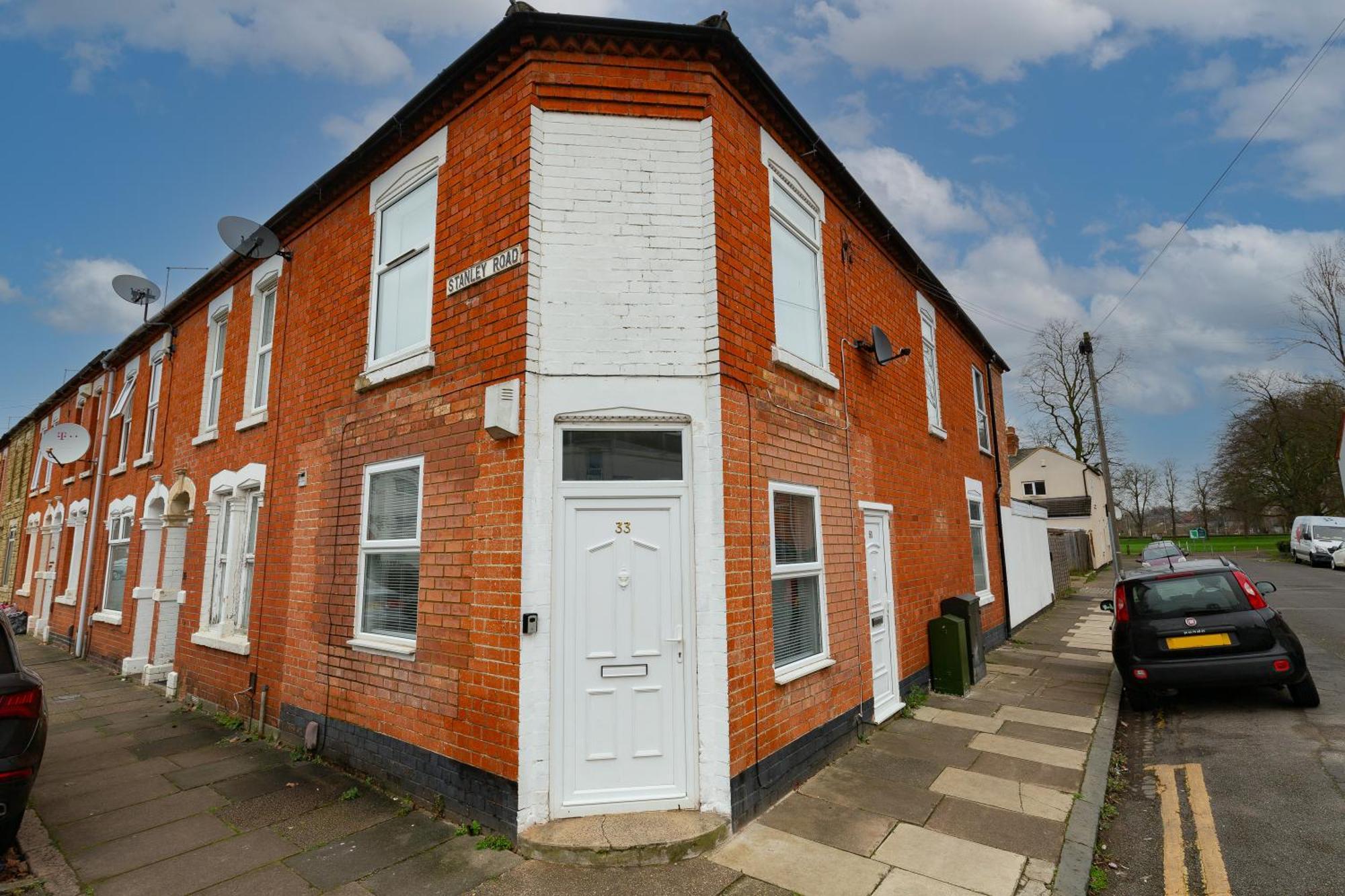 33 Stanley Road Villa Northampton Dış mekan fotoğraf