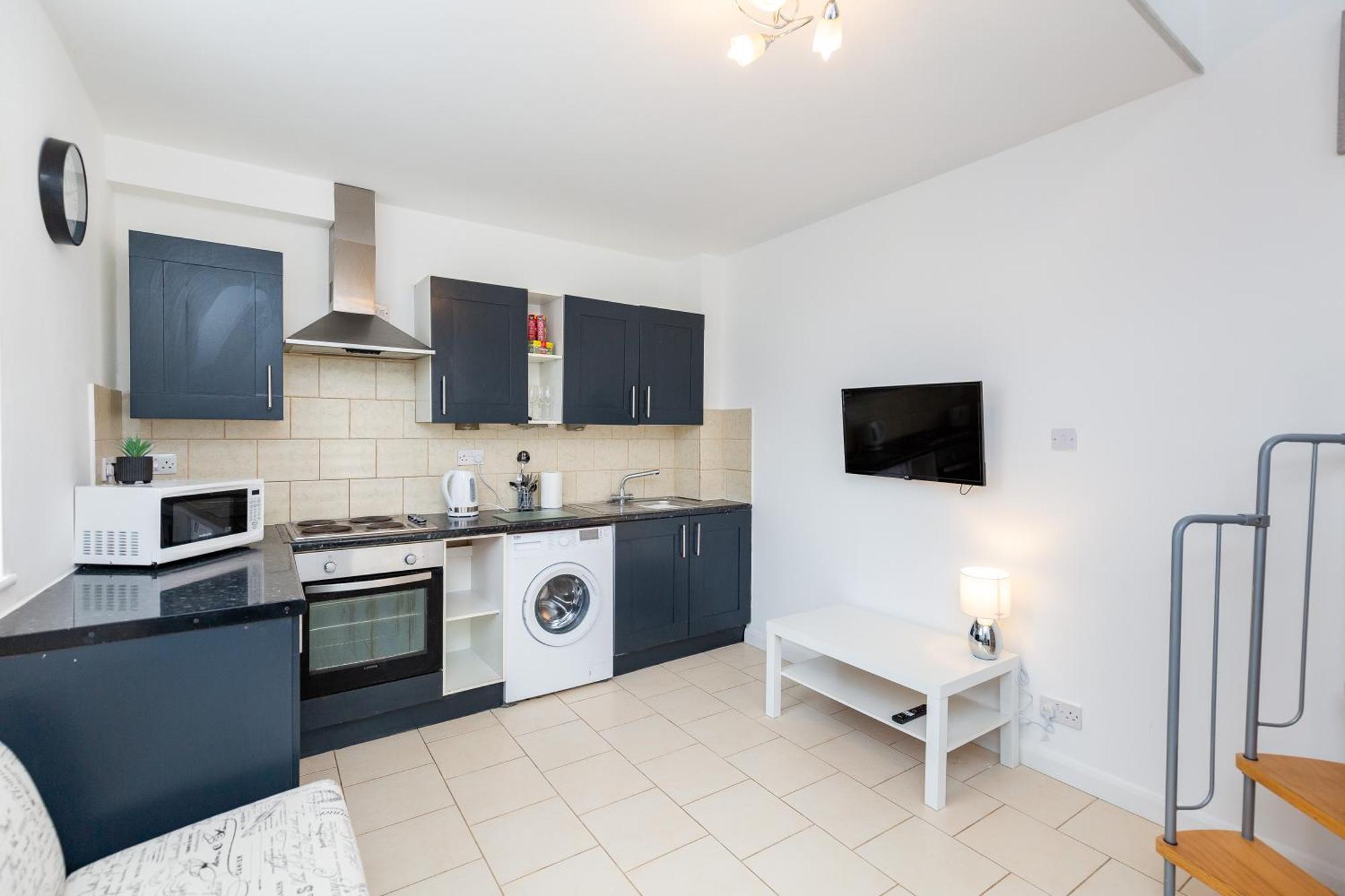 33 Stanley Road Villa Northampton Dış mekan fotoğraf